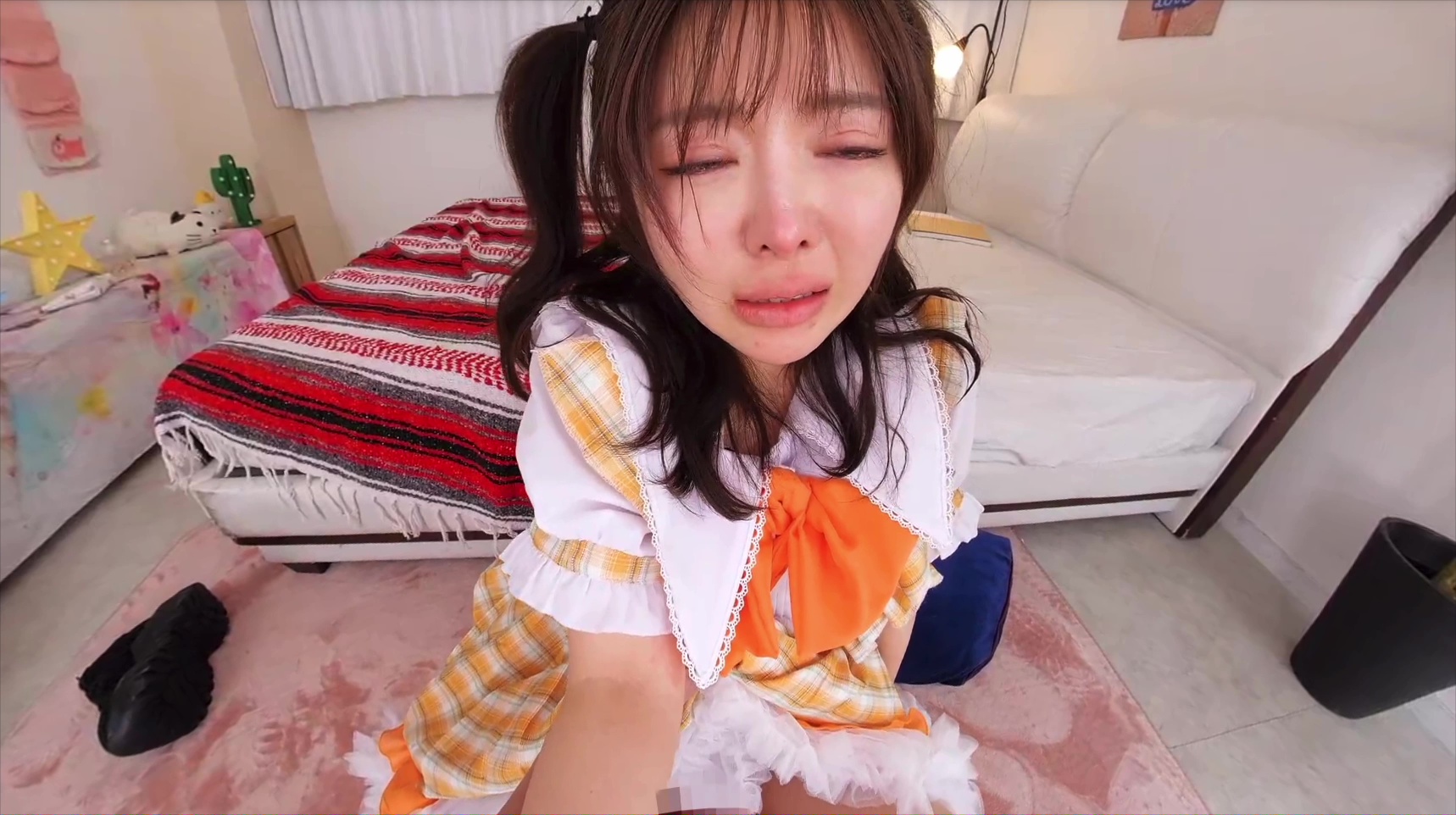 「推しアイドルの自宅潜入！！ウルウル涙目レ×プ！」対面座位の善場まみ